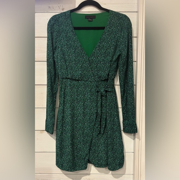 Sanctuary - Anthropology Stay The Night Long Sleeve Wrap Dress Emerald Leo Sz 2 - Picture 3 of 12